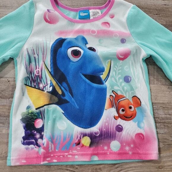 Disney Pixar finding dory girls 7/8 pajamas - Picture 3 of 8